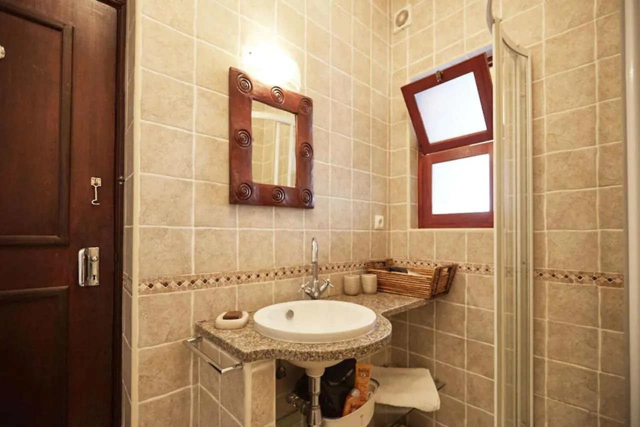 Casa Amendoeira - Fabulous Restored Townhouse In Lagos Old Town With Panoramic Roof Terrace Holiday home