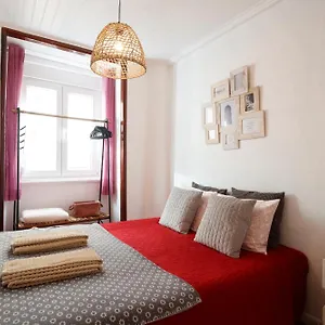 Apartment Lov'alfama, At In Portugal